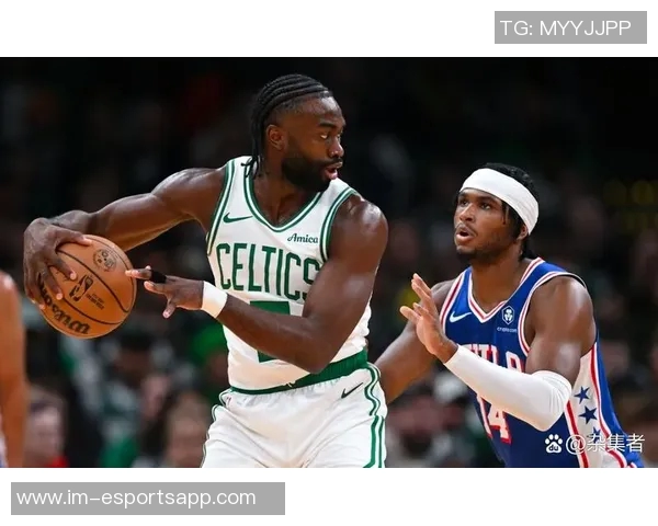 布朗激活替补阵容文班少远投米罗篮板技能点满助力球队胜利