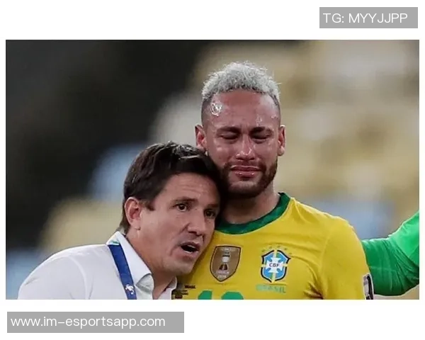 内马尔转会巴黎9年无缘欧冠与金球的遗憾与反思