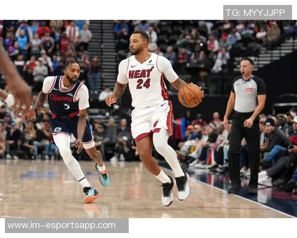 快船交易鲍威尔意在灵活薪资空间球员曾希望获得丰厚合同